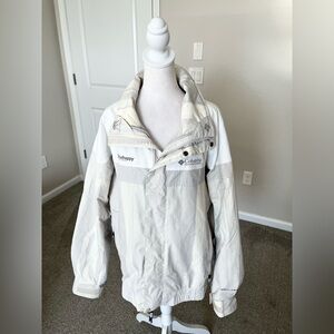 Like New Columbia x Mad Happy Collab Bagaboo Interchange Jacket Size Large White
